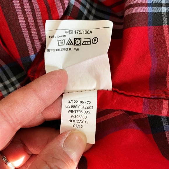 OLD NAVY Mens Classic Regular Fit Button Down Shirt Winters Day Red Plaid Large - Picture 7 of 9